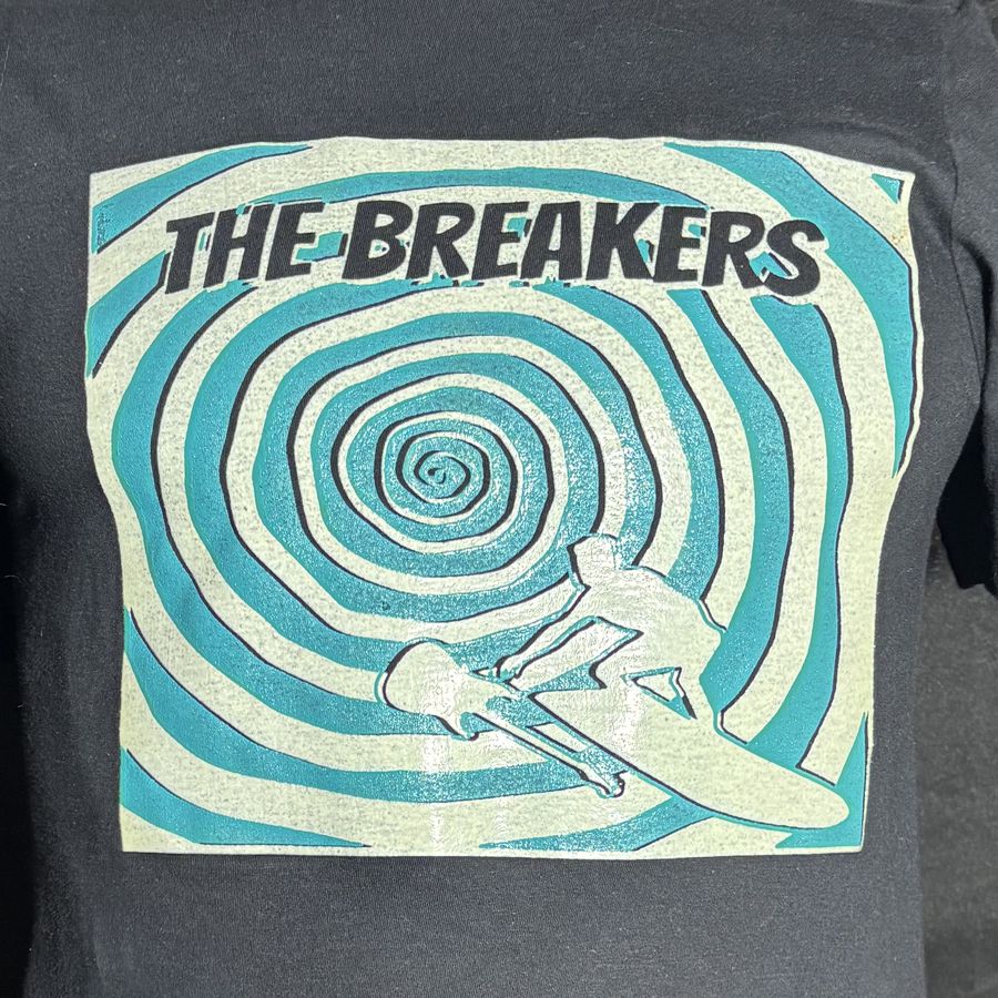 The Breakers shirt in normal light